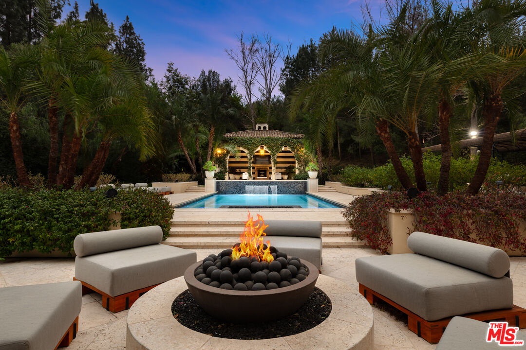 MLS #25-490157 image #54