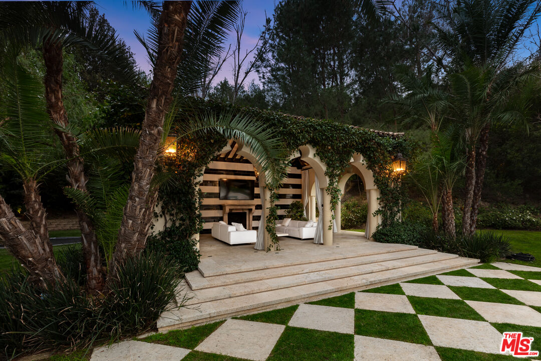 MLS #25-490157 image #57