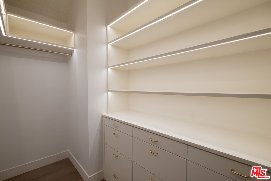 MLS #25490729 image #20