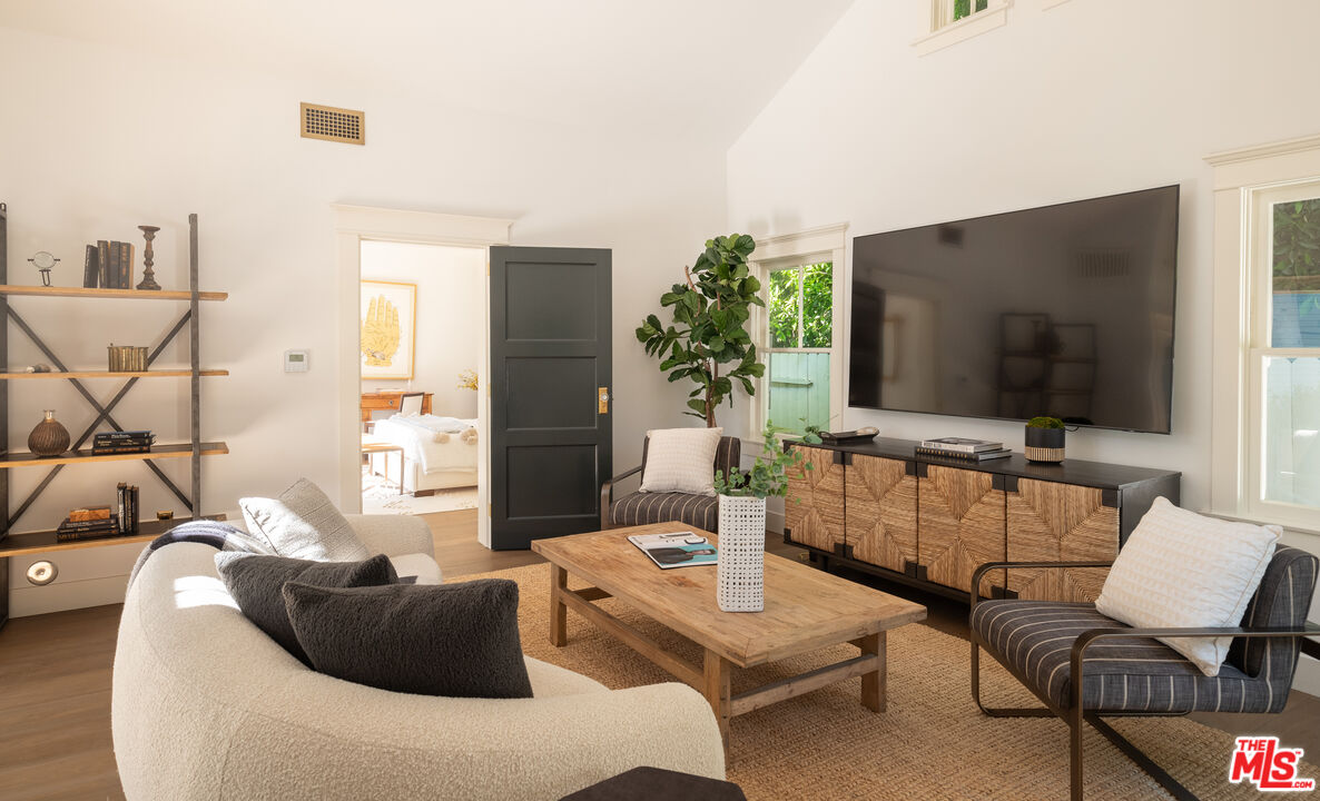 MLS #25490729 image #26