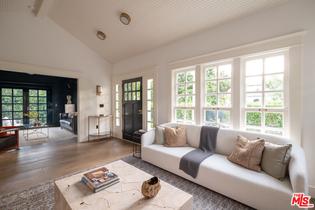 MLS #25490729 image #4