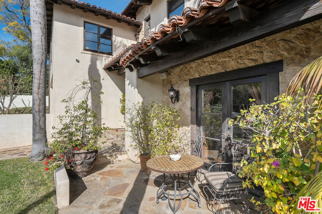 MLS #25490845 image #1