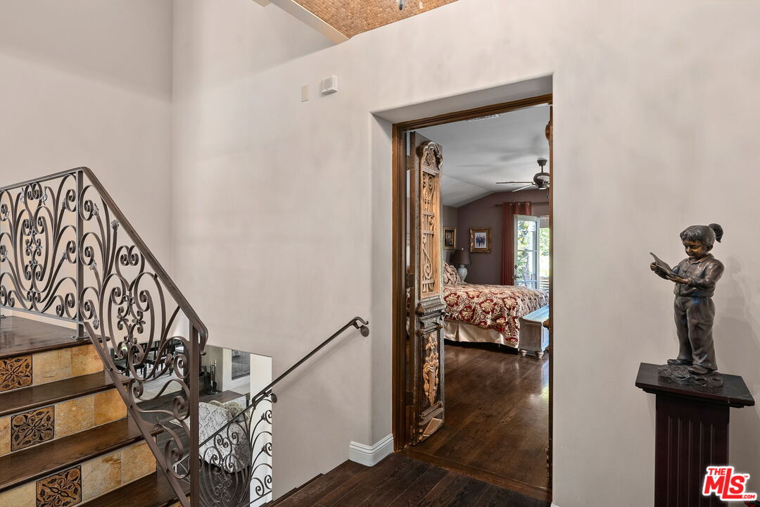 MLS #25490845 image #23