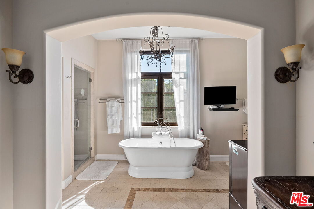 MLS #25490845 image #26