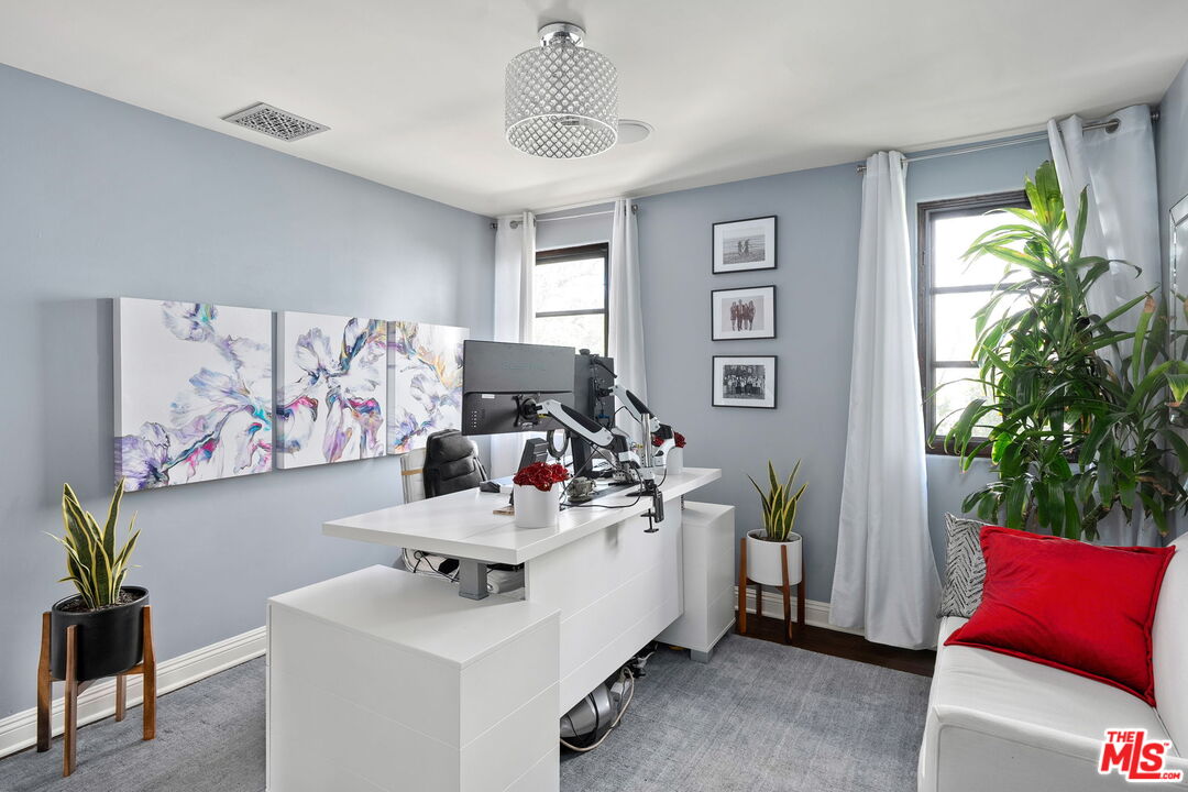 MLS #25490845 image #30