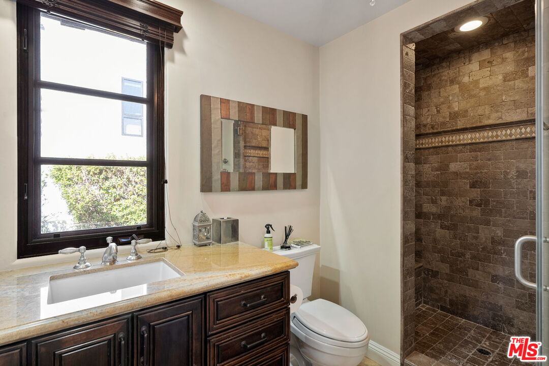 MLS #25490845 image #35