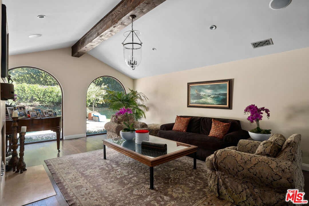 MLS #25490845 image #4