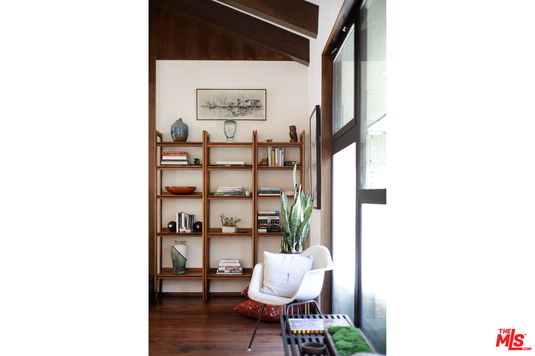 MLS #25491069 image #11