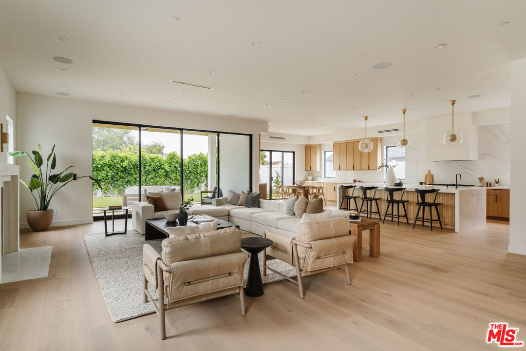 MLS #25491919 image #13