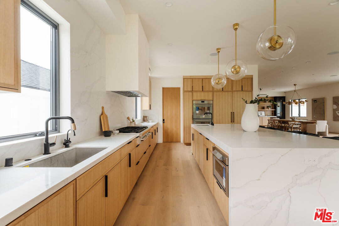 MLS #25491919 image #29