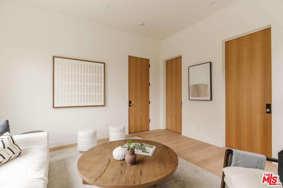 MLS #25491919 image #41