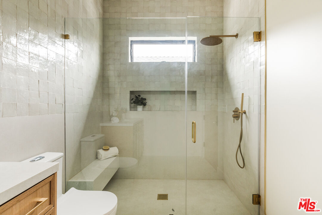 MLS #25491919 image #43