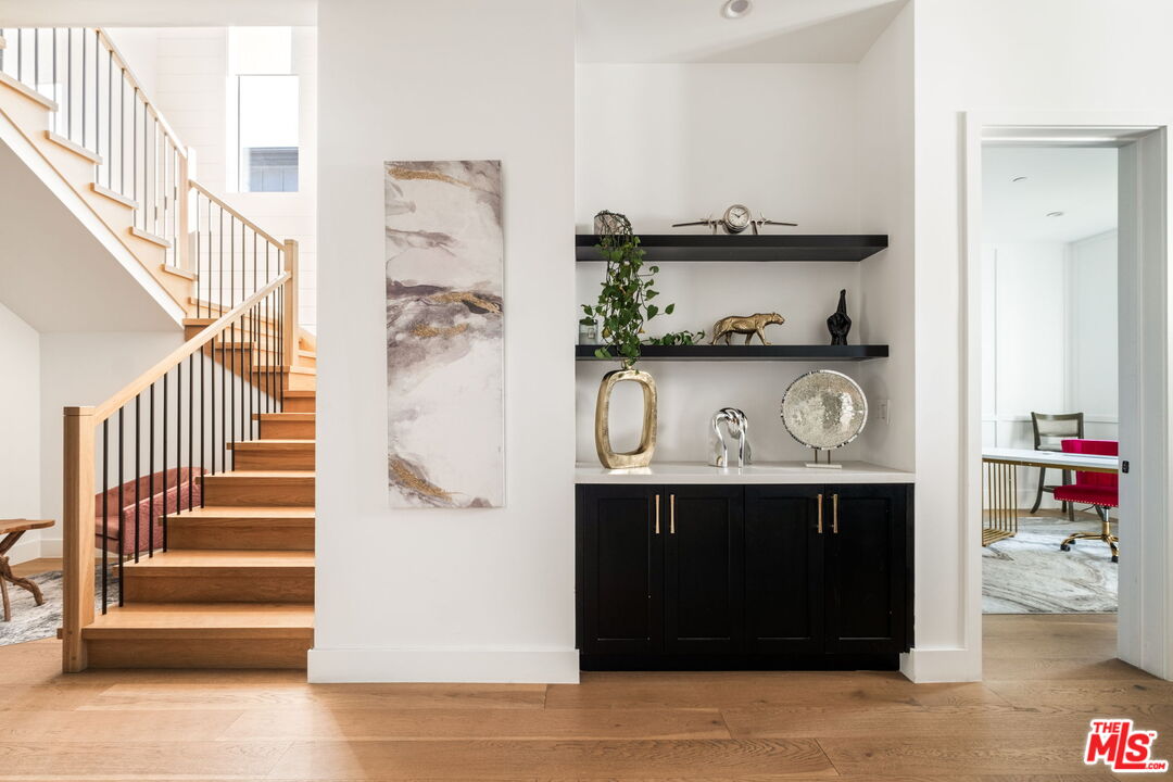 MLS #25491955 image #13