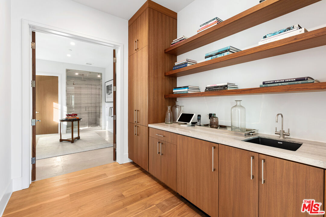 MLS #25492053 image #37