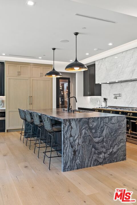 MLS #25492149 image #15