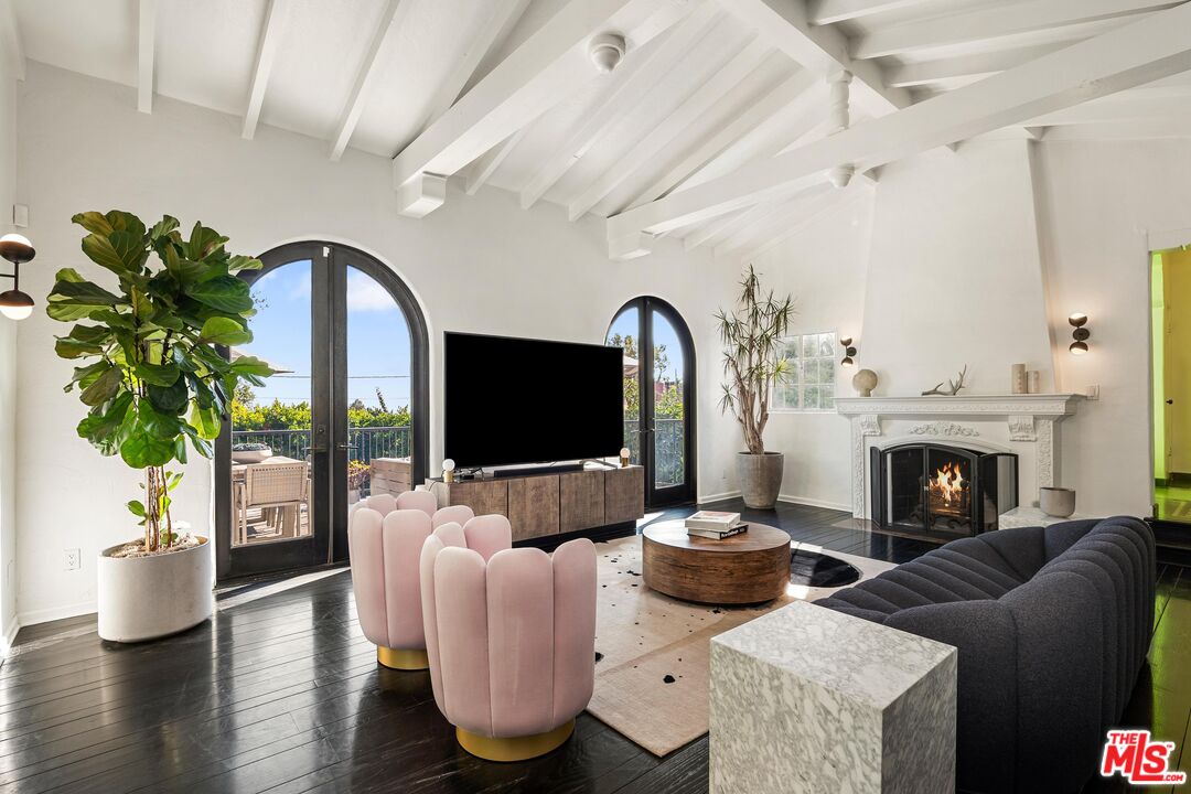 MLS #25493127 image #2