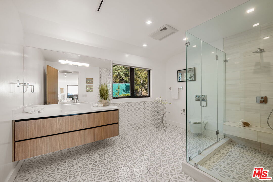 MLS #25493203 image #16