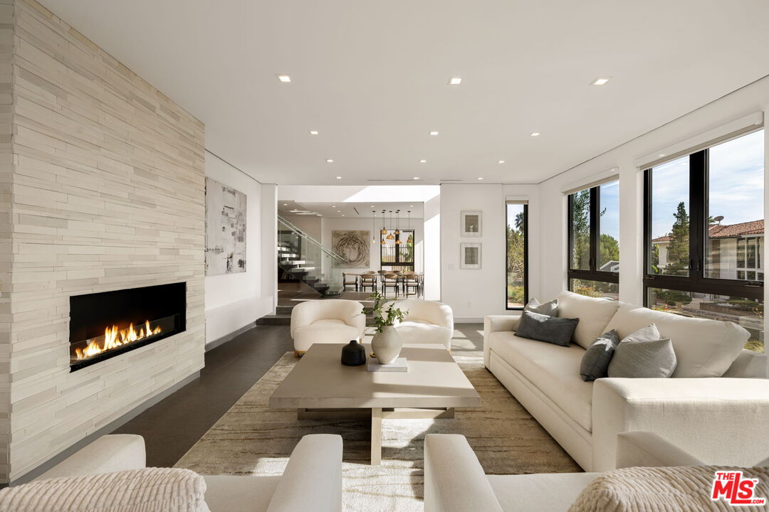 MLS #25493203 image #3