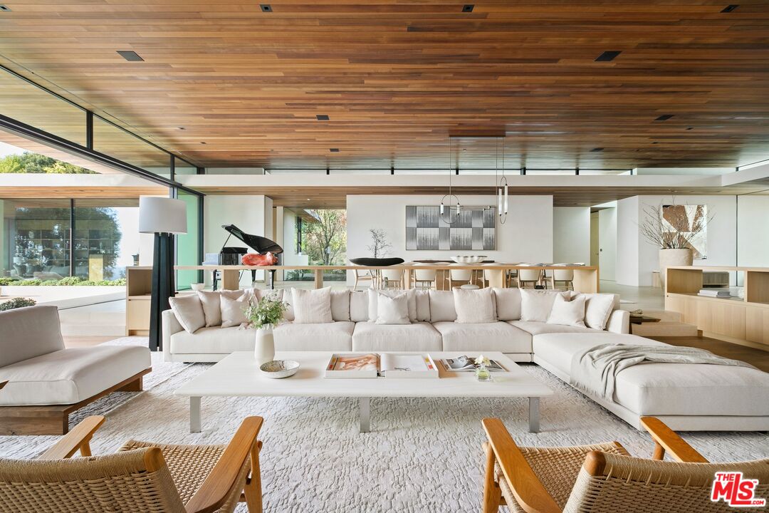 MLS #25493341 image #9