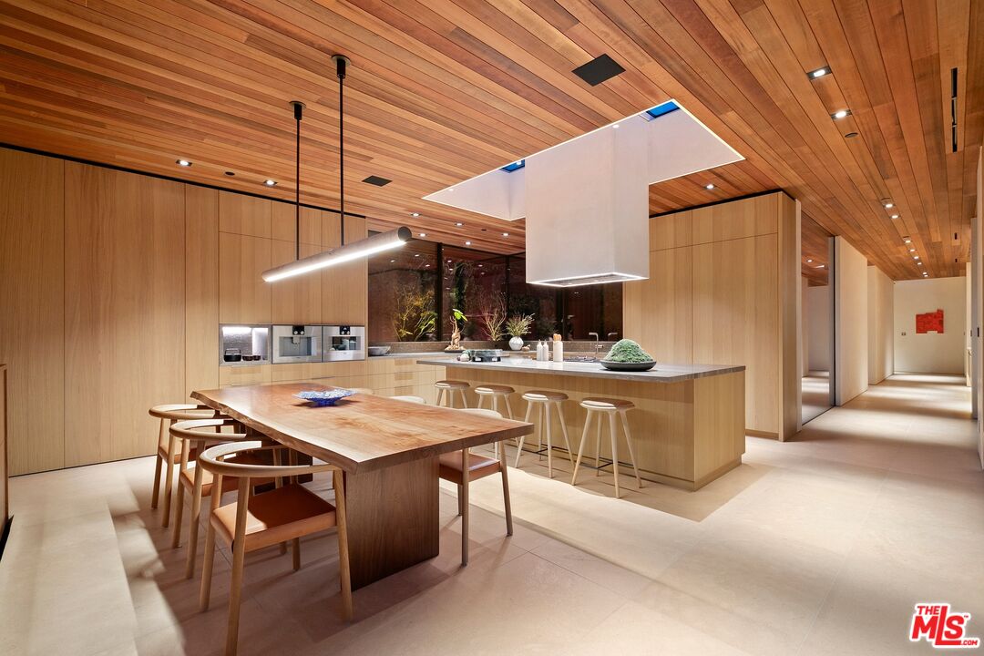 MLS #25493341 image #12