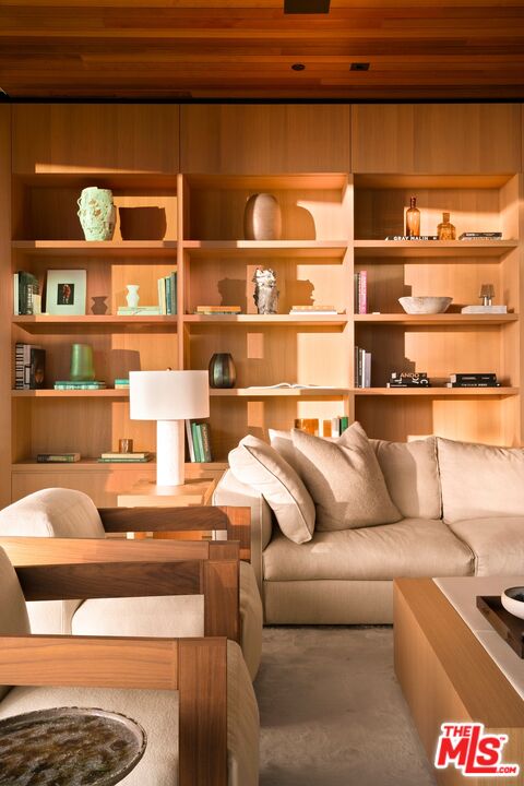 MLS #25493341 image #37