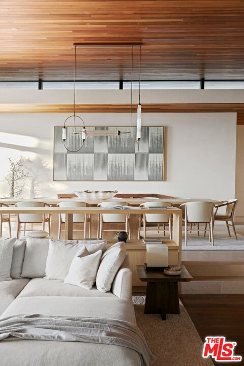 MLS #25493341 image #44