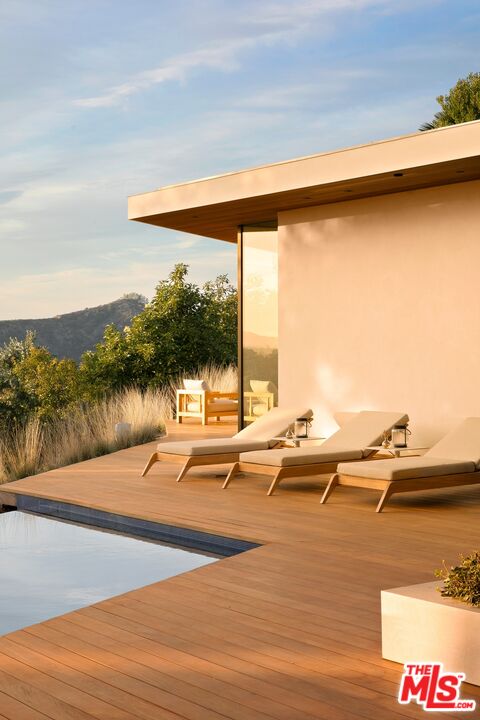 MLS #25493341 image #46