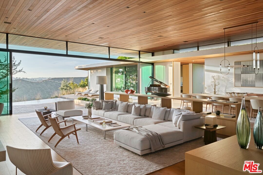 MLS #25493341 image #8