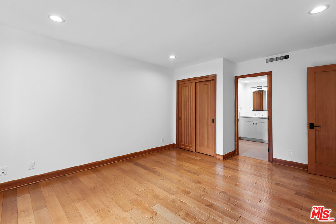 MLS #25493811 image #10