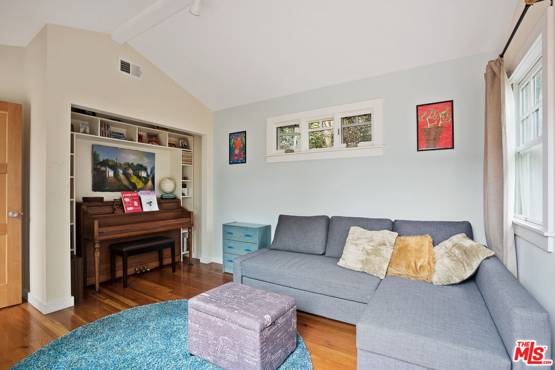 MLS #25493849 image #11