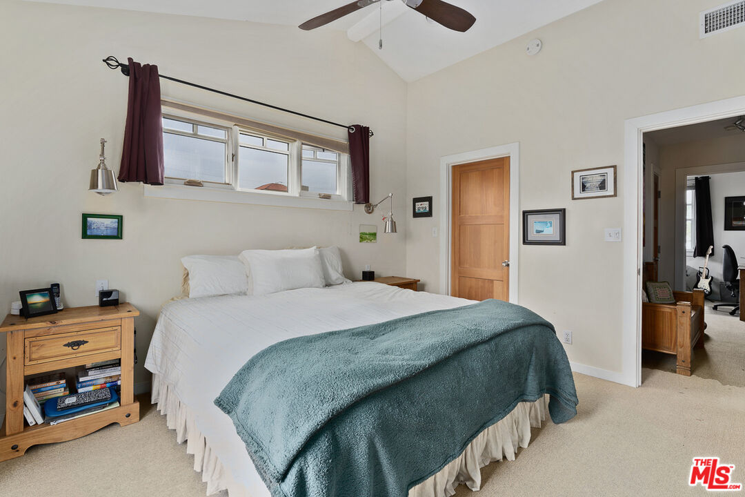 MLS #25493849 image #20