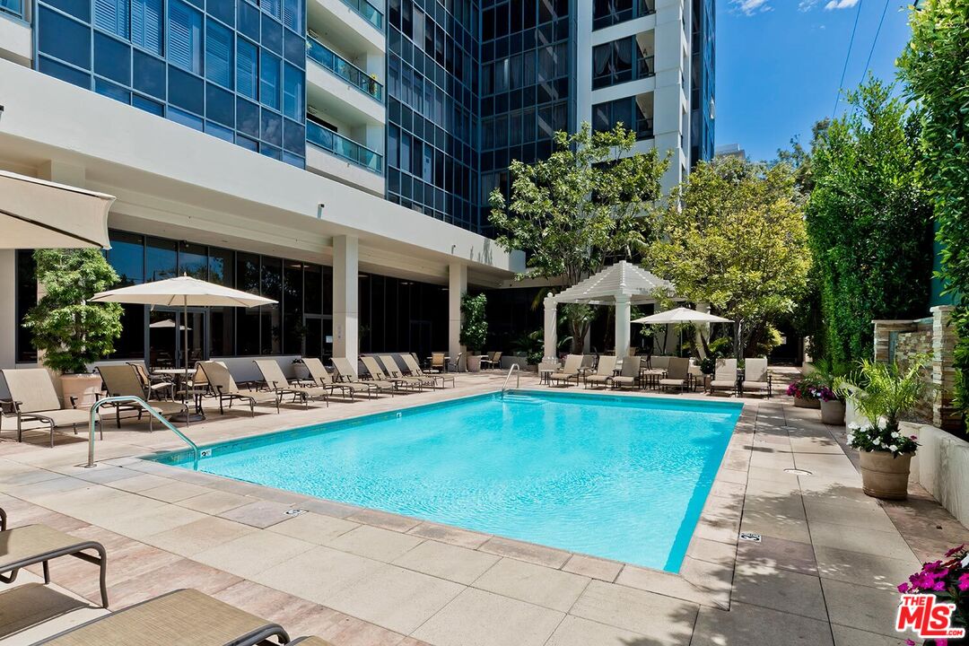 MLS #25494757 image #23