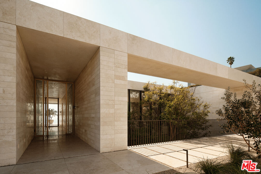 MLS #25494997 image #1