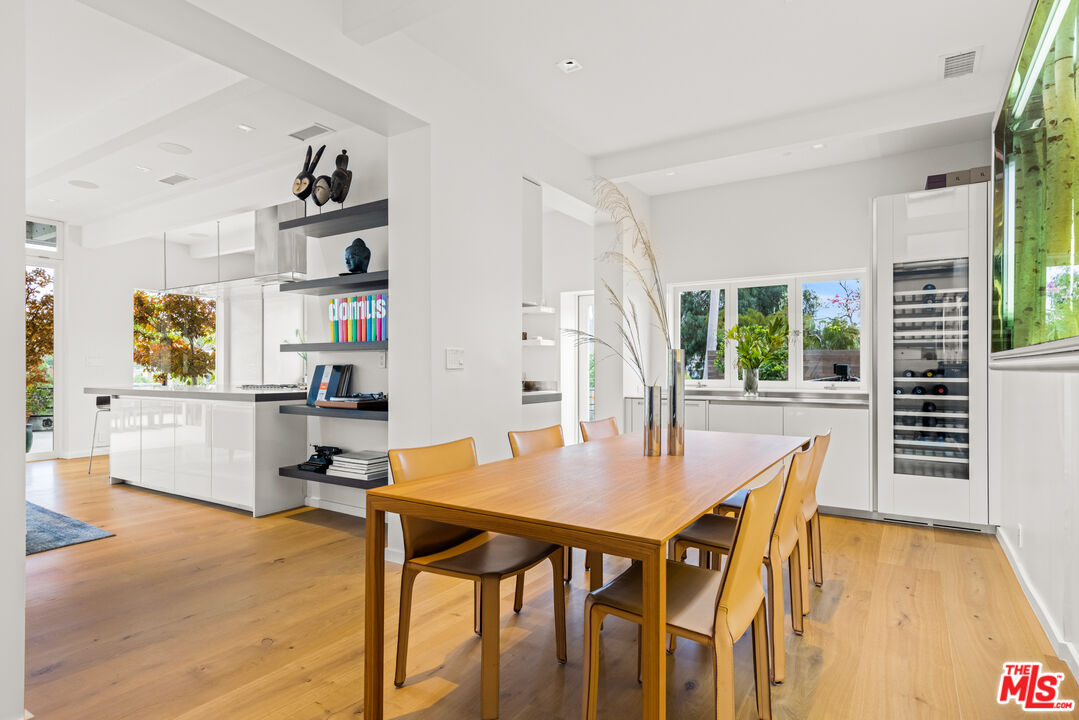 MLS #25495045 image #10