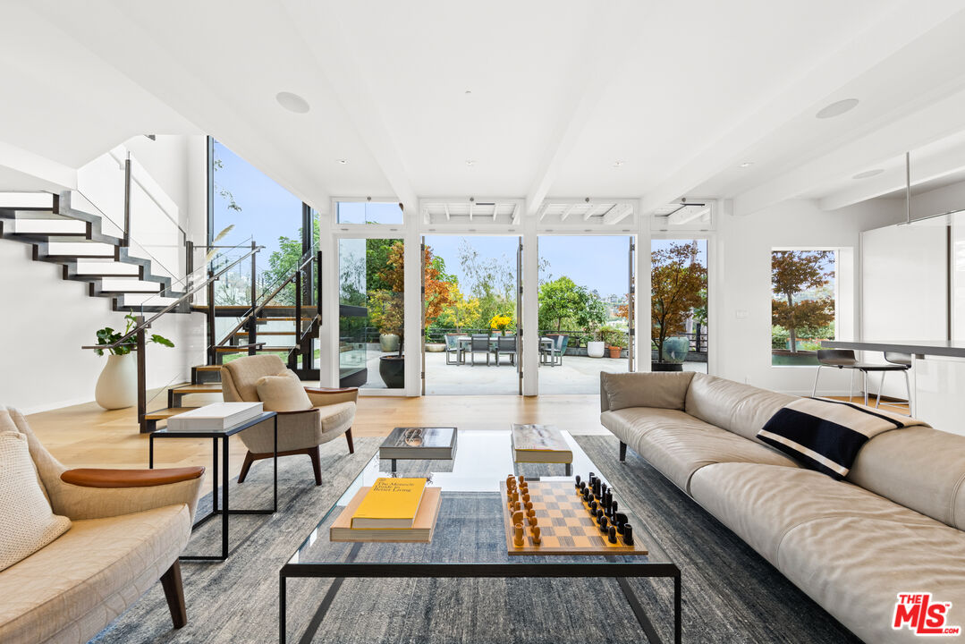 MLS #25495045 image #12