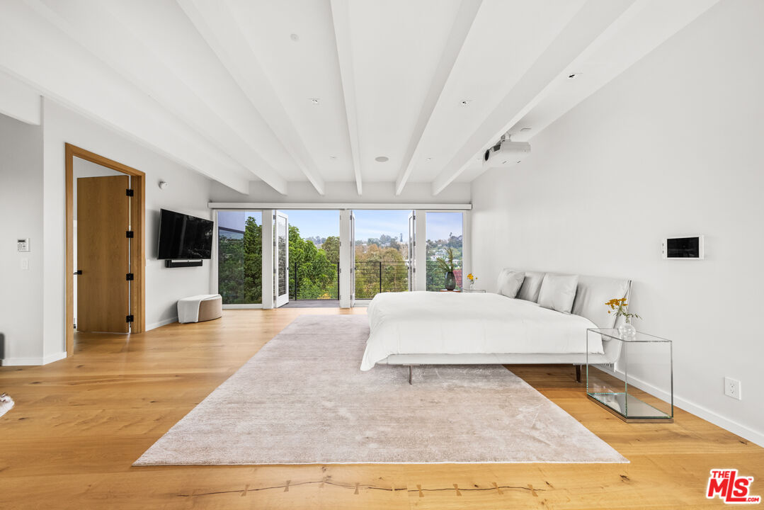 MLS #25495045 image #24