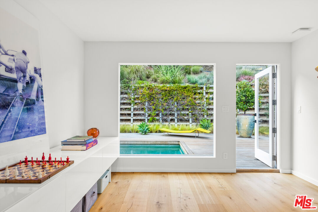 MLS #25495045 image #35