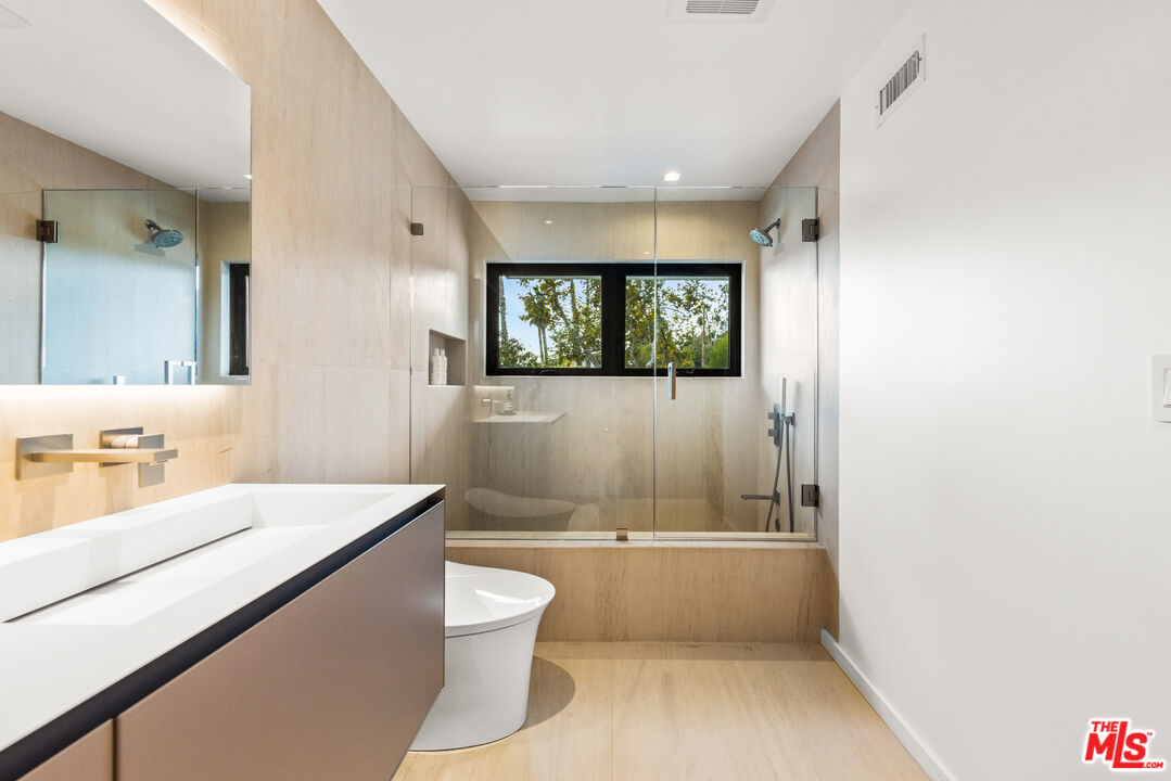 MLS #25495045 image #37