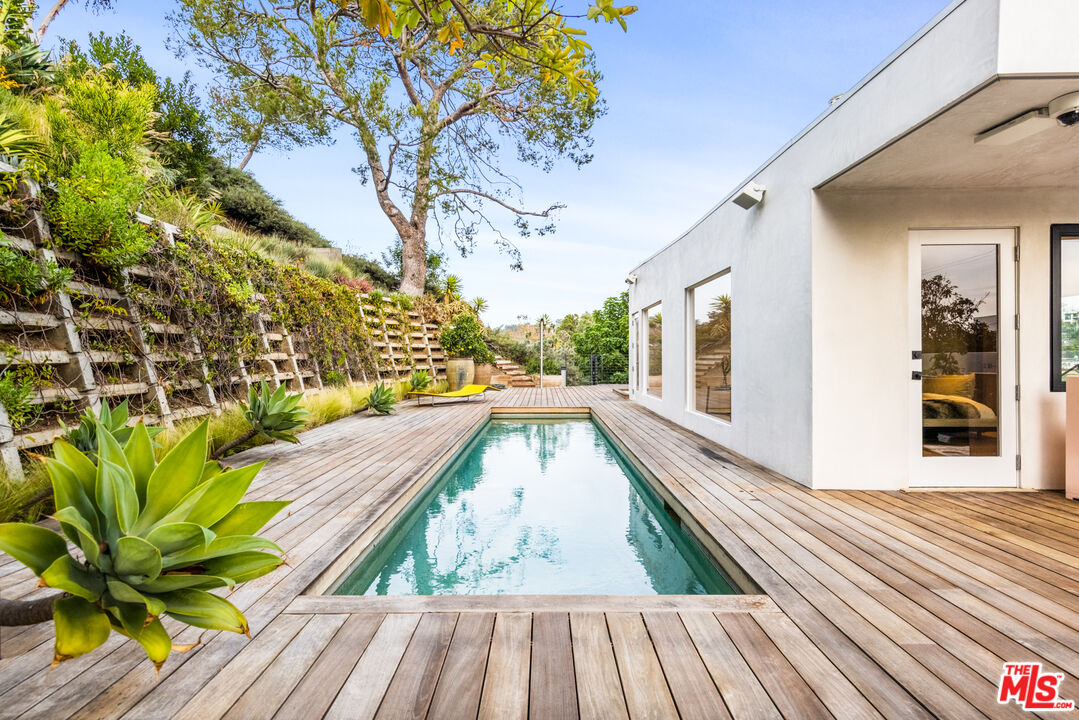 MLS #25495045 image #43