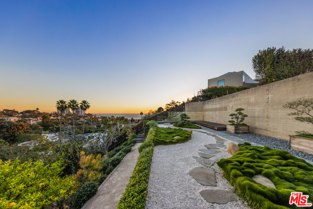 MLS #25495045 image #51