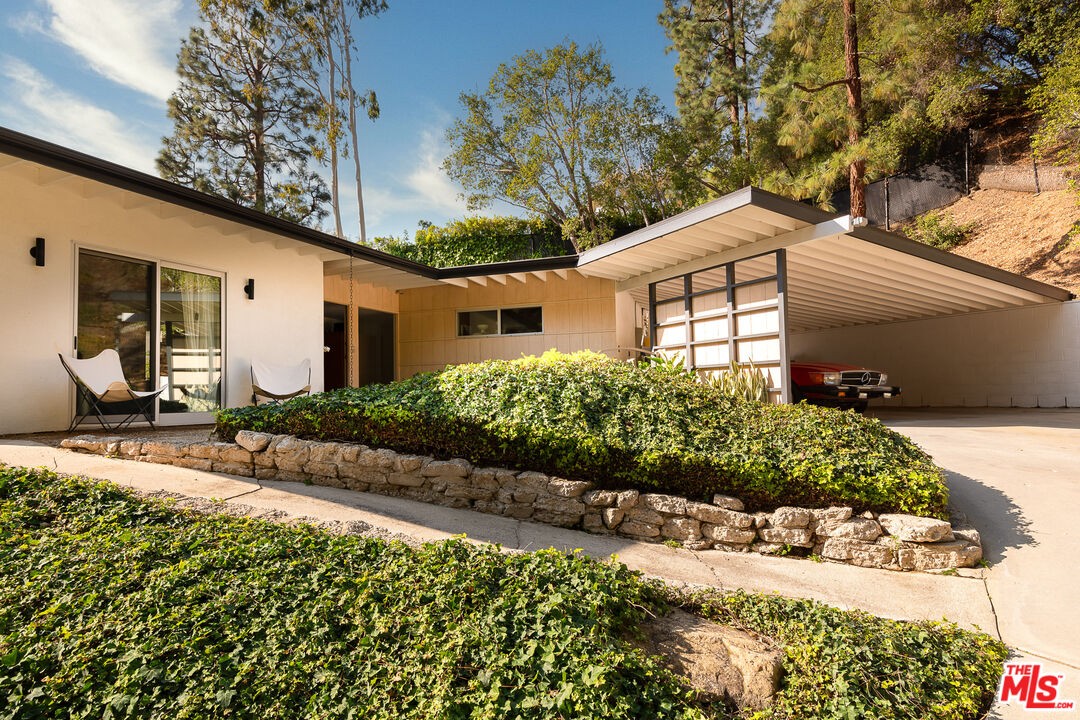 MLS #25495245 image #1