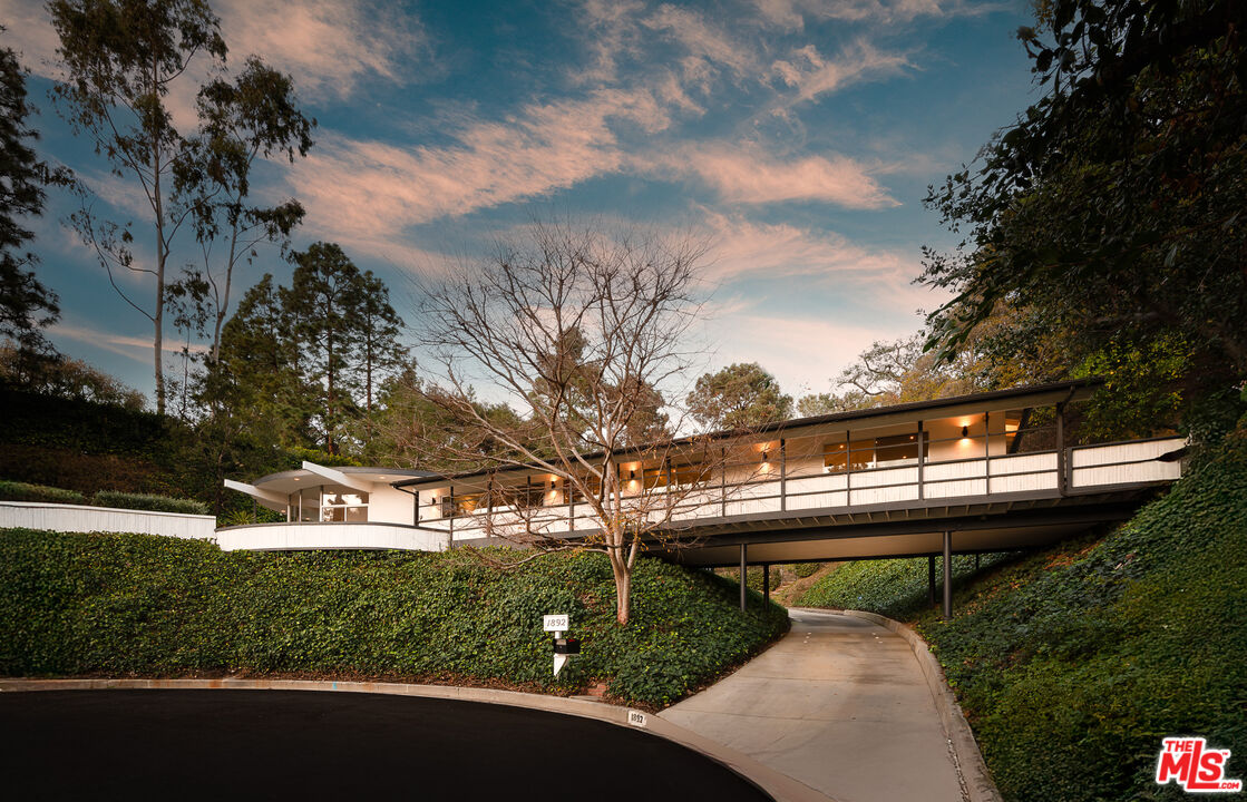 MLS #25495245 image #0