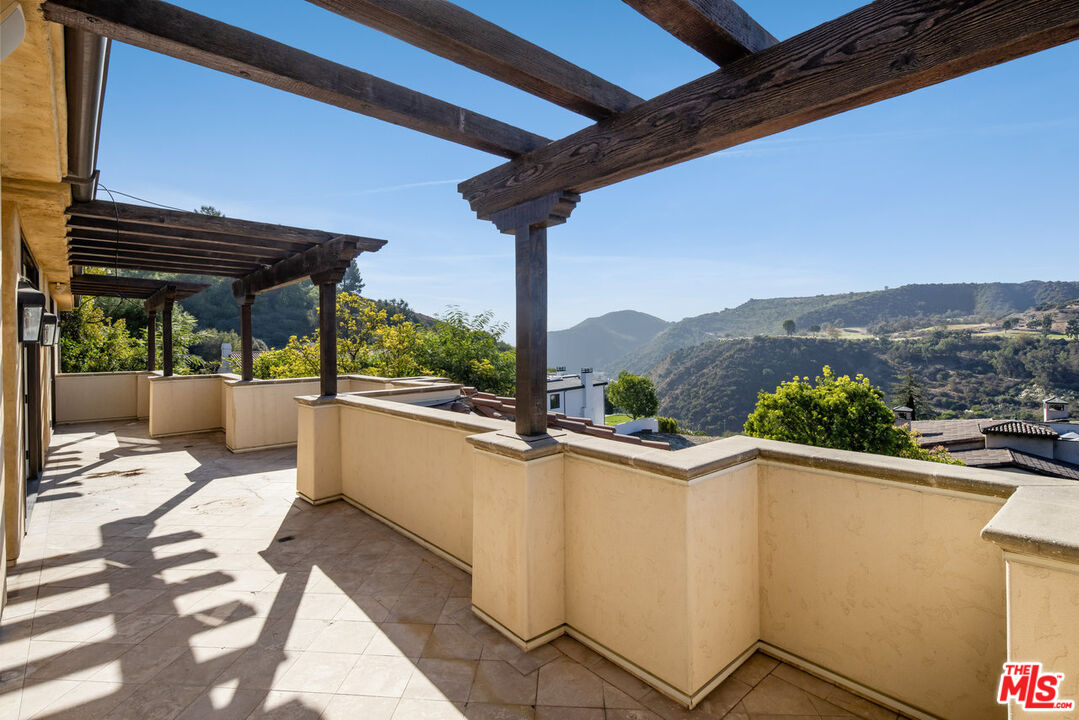 MLS #25495559 image #1