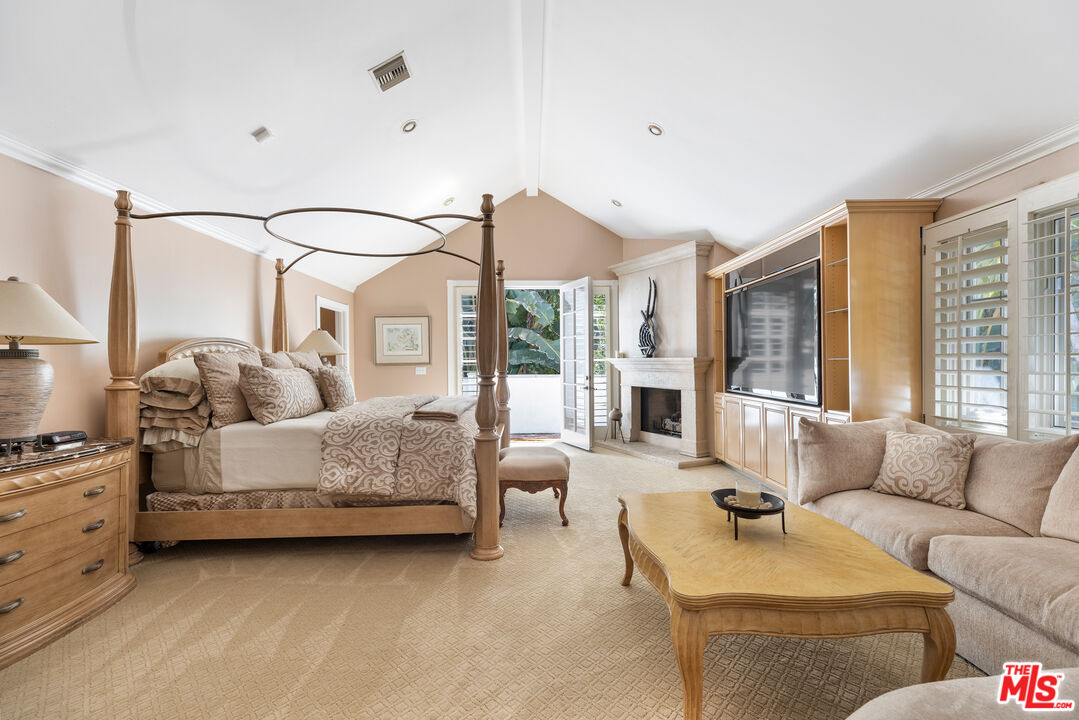 MLS #25495853 image #11