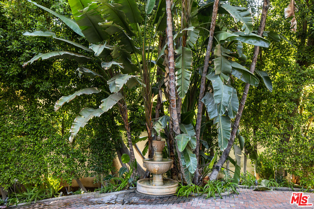 MLS #25495853 image #20