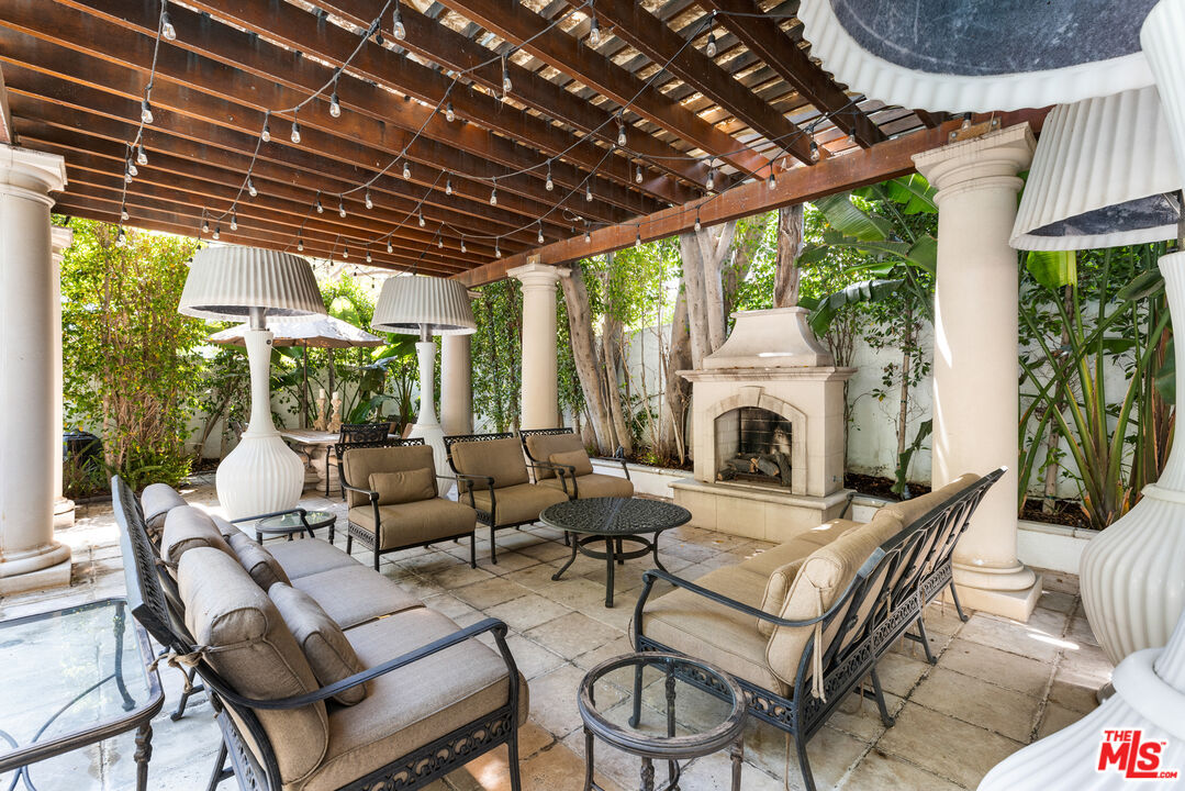 MLS #25495853 image #24