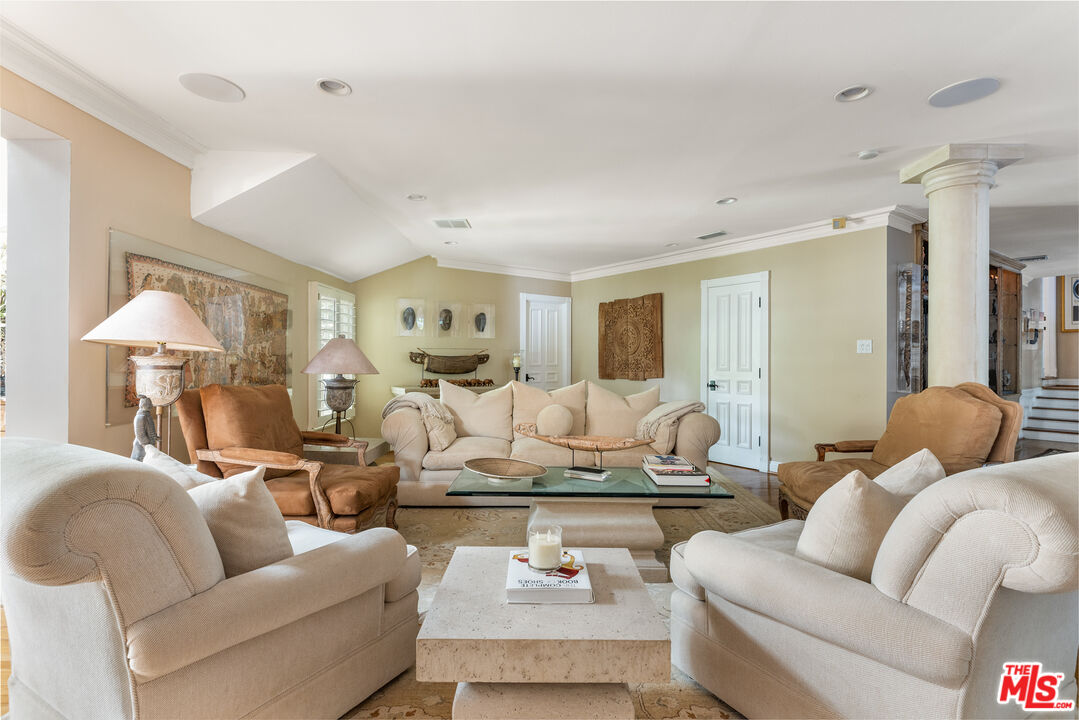 MLS #25495853 image #2