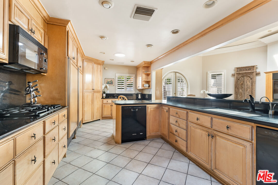 MLS #25495853 image #7