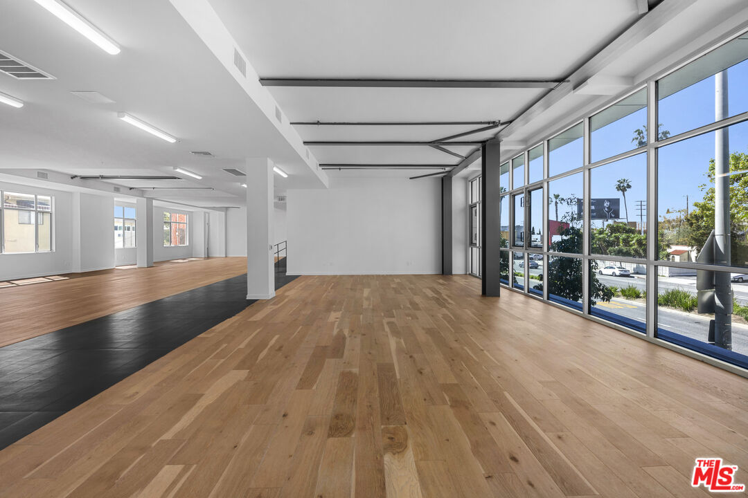 MLS #25496547 image #11