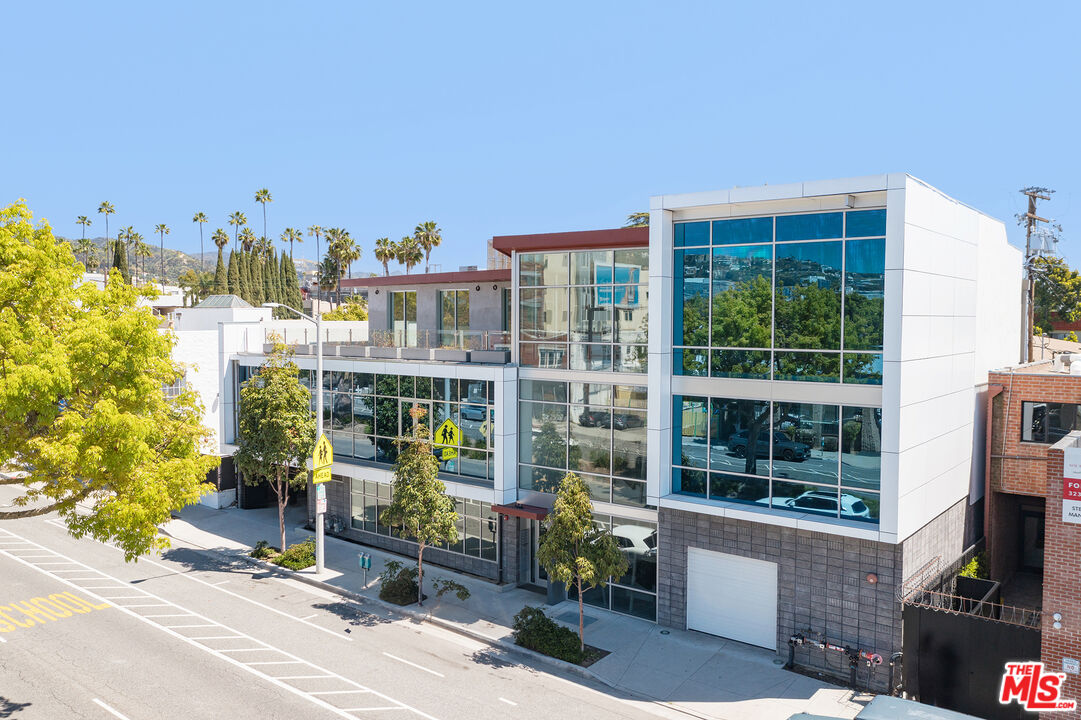 MLS #25496547 image #16